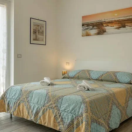 Апартаменты Dea House Нессо