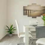 Appartement Dea House *