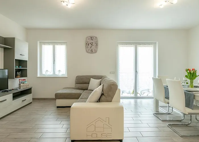 Dea House Apartmán