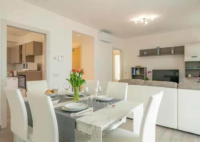 Dea House * Nesso